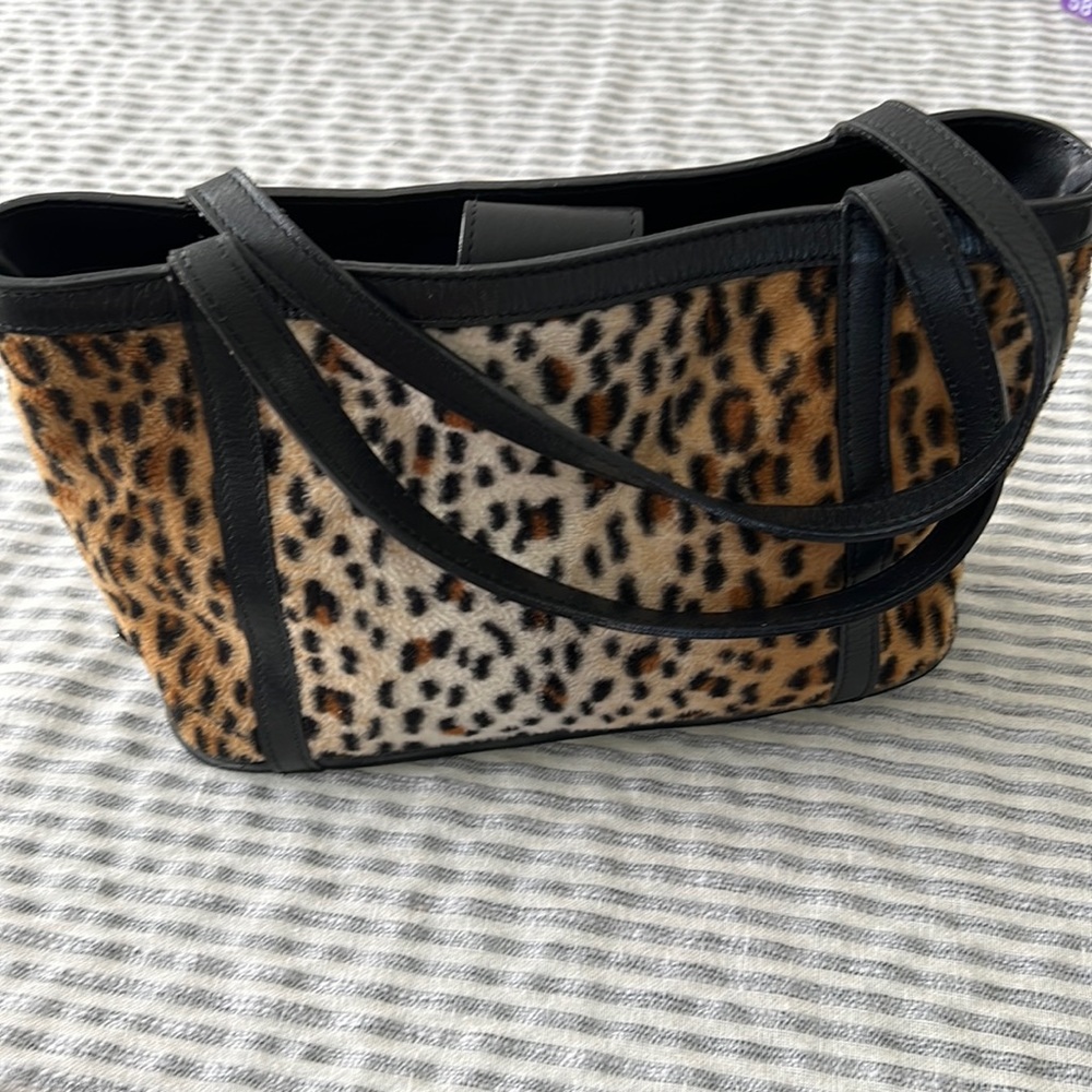 Maxx New York faux fur leopard print handbag